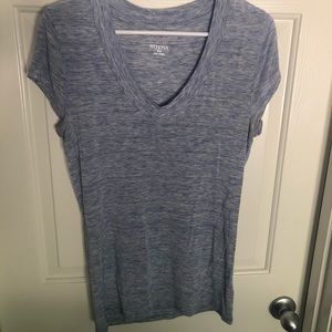 Comfortable v-neck tee